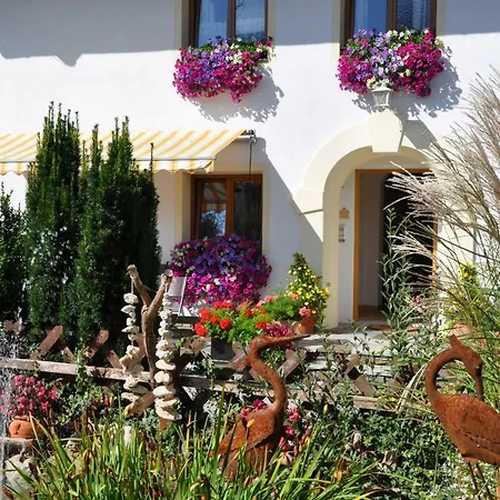 Ubytování v soukromí Gaestehaus Alpenblick Mutters