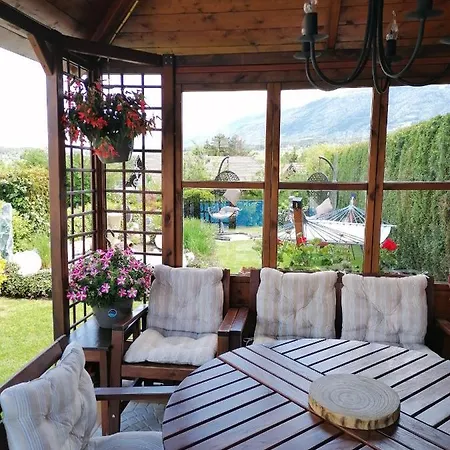 Alpenblick Privatunterkunft *